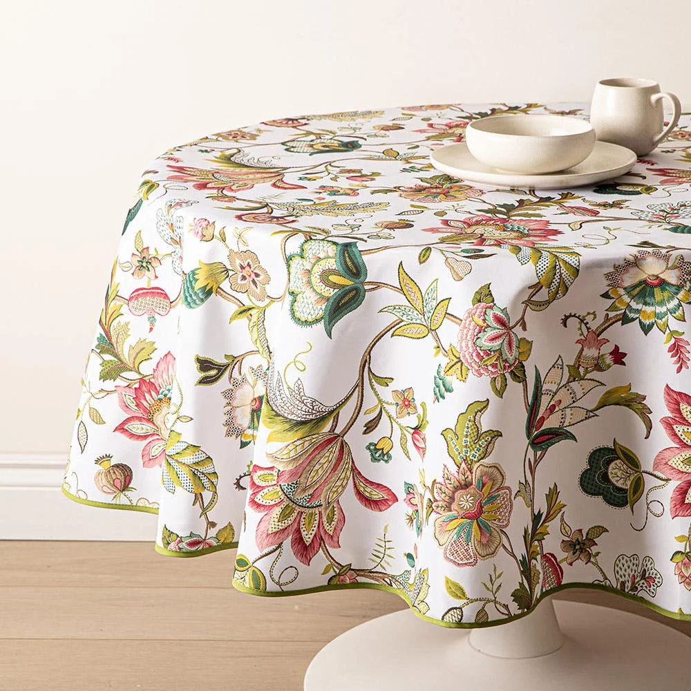 Easycare Printed 'Brissac' Polyester Tablecloth (Pink)