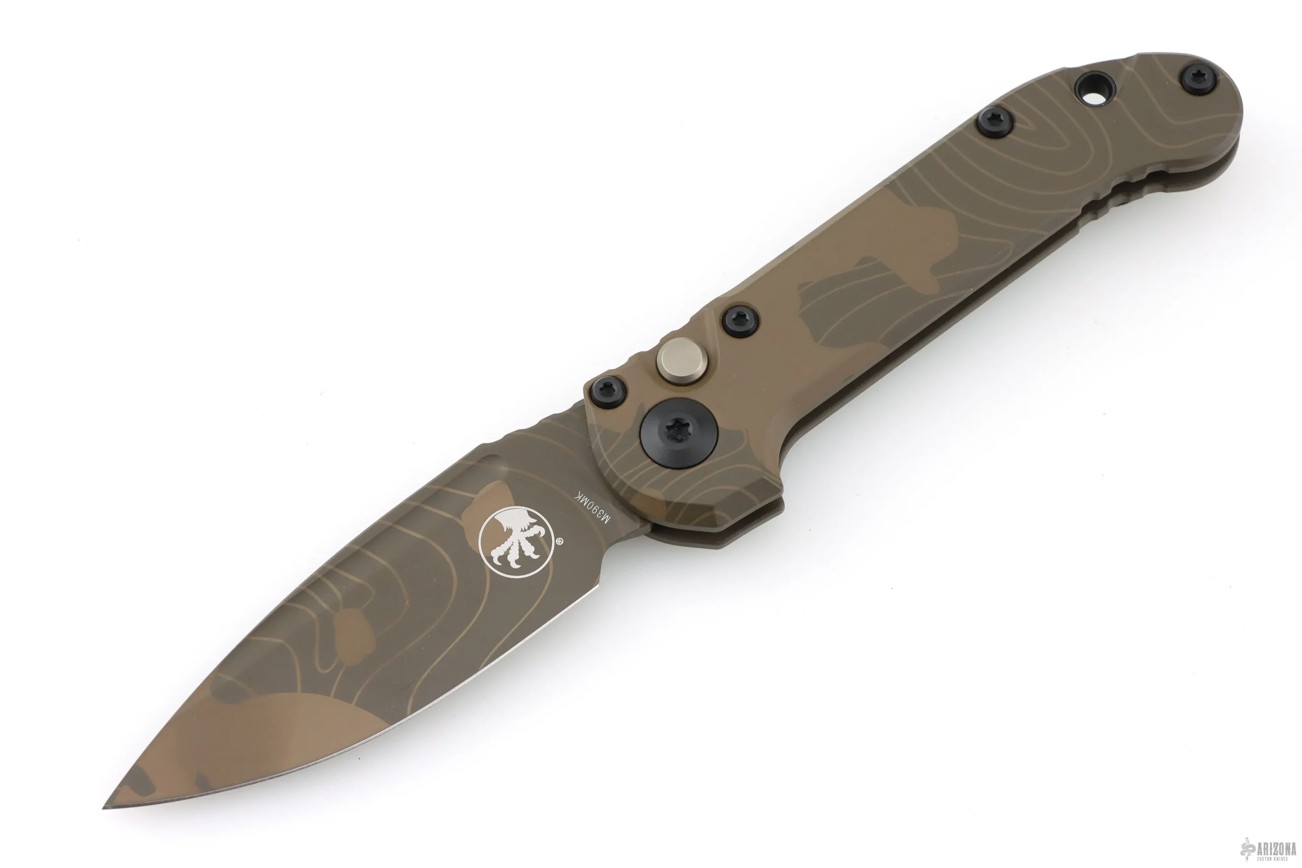 1135S-1TPBNCS-Z4 LUDT S/E Gen III Signature Series Smooth Handle Topographic Badlands Camo Standard