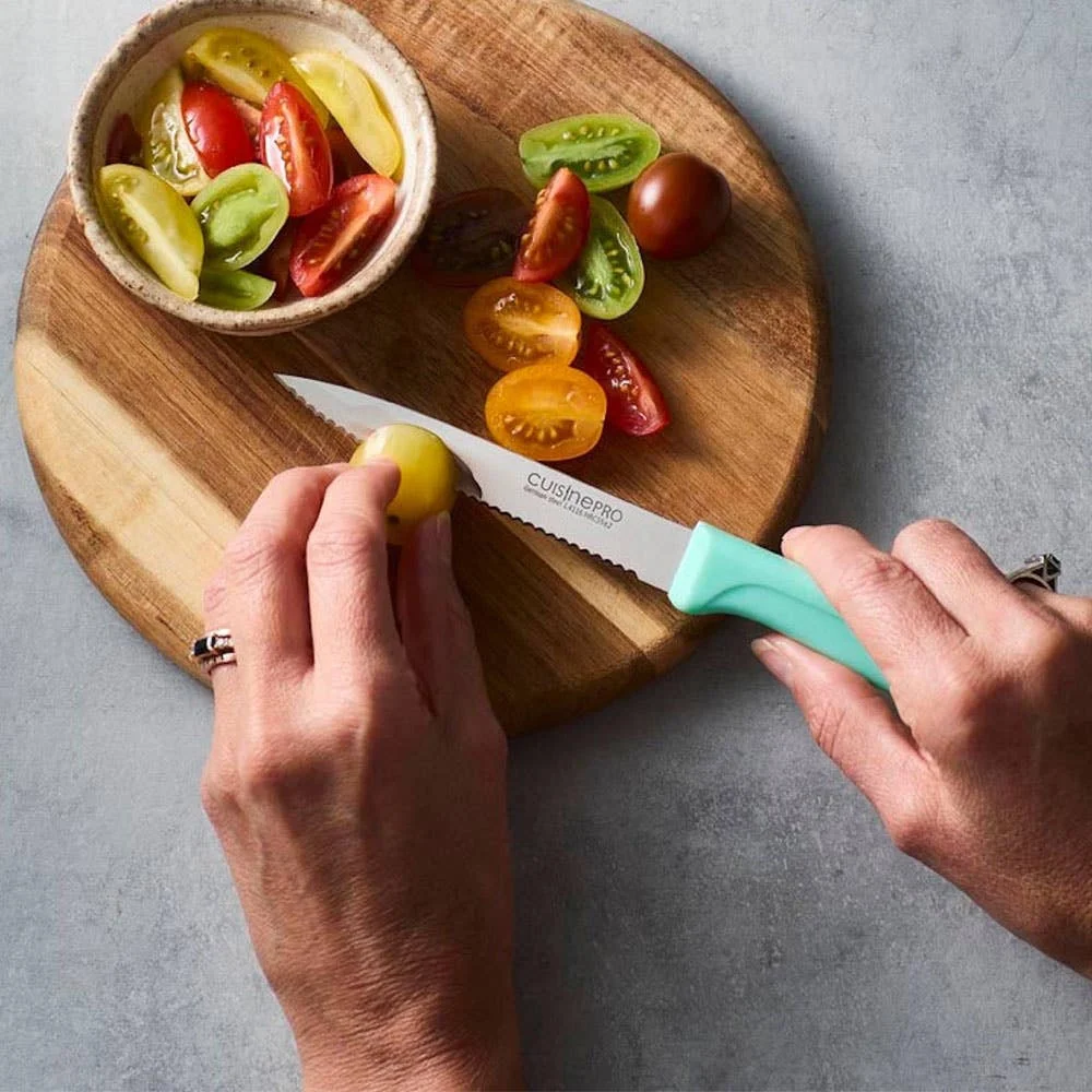The Custom Chef Cuisine::pro Classic Serrated 4" Utility Knife (Teal)