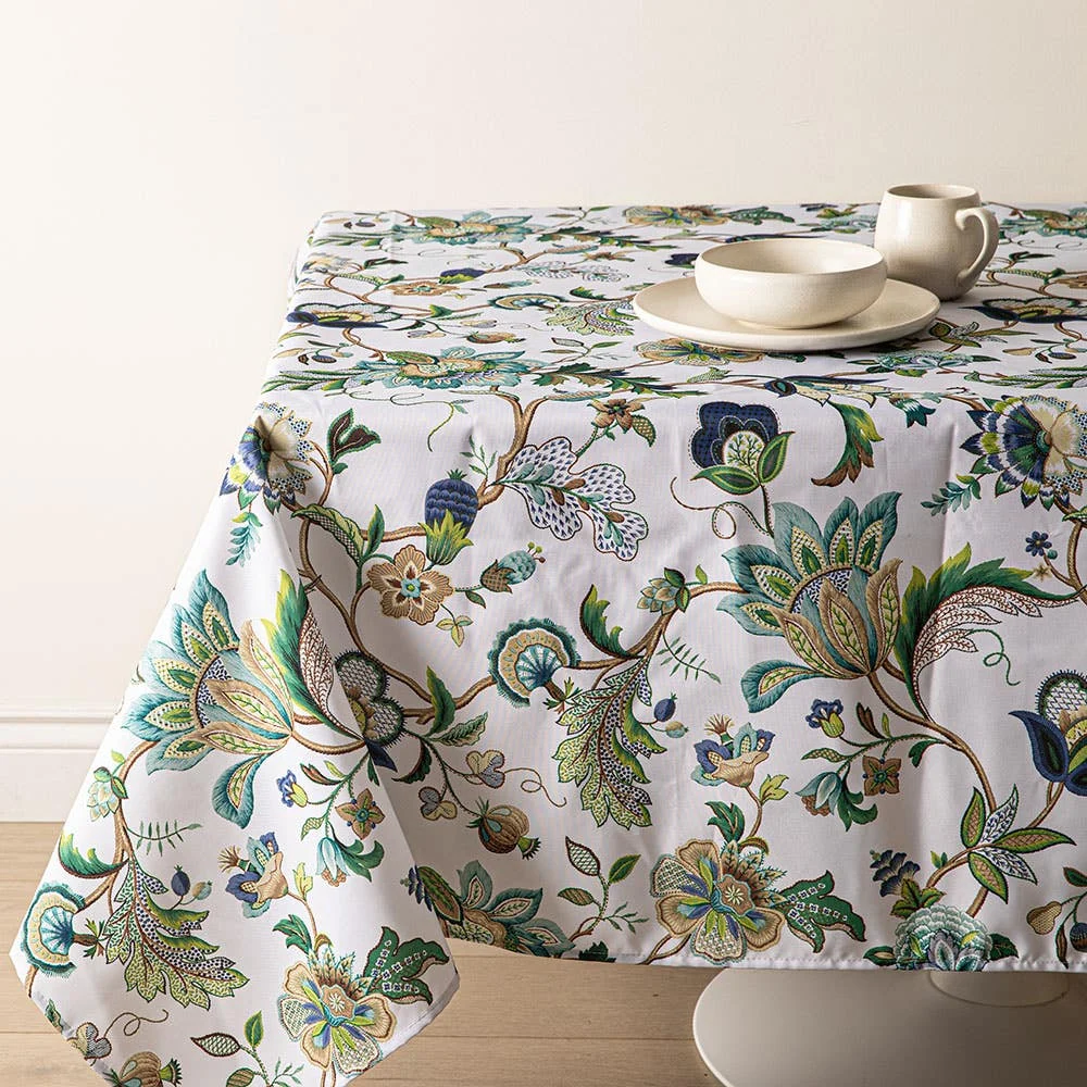 Easycare Printed 'Brissac' Polyester Tablecloth (Blue) 58x94"
